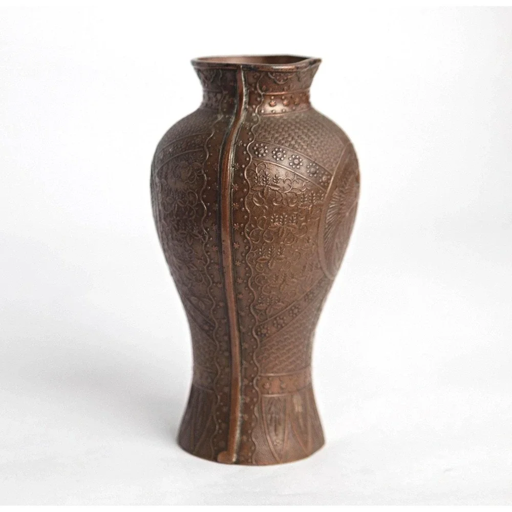 N/A small antique